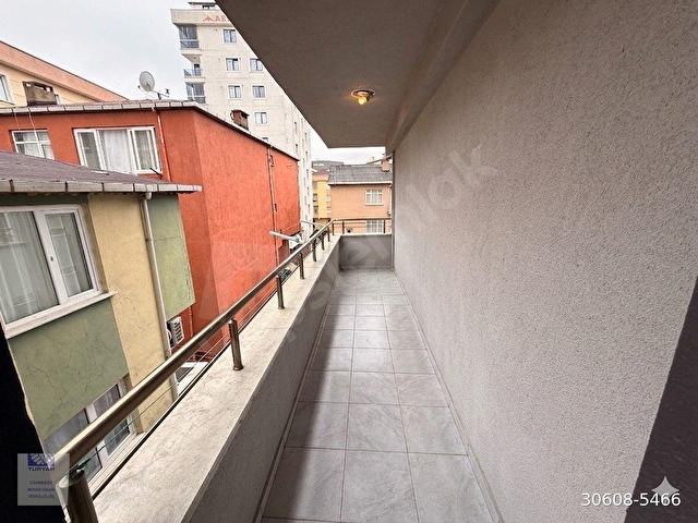 ÇEKMEKÖYDE ACİL SATILIK İSKANLI ASANSÖRLÜ 2+1 ARAKAT DAİRE - Görsel 14