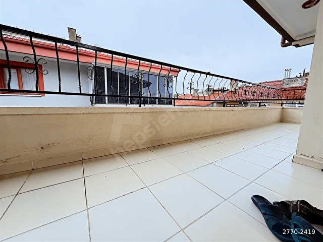 NUR EMLAKTAN BEŞİKKAYADA KATTA ASANSÖRLÜ ÇİFT BALKON 3+1 DAİRE - Görsel 12