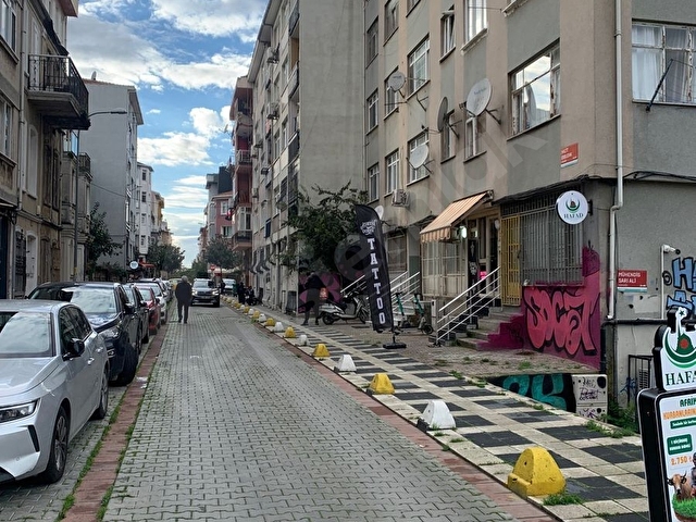 KADIKÖY YELDEĞİRMENİNDE LÜKS KÖŞE BOŞ OTOPARKLI SATILIK DAİRE - Görsel 27