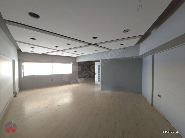 İzmir Gıda Çarşısında 3 Katlı 270 m2 Net Kiralık Dükkan - Görsel 14