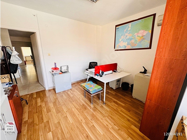 ZİNCİRLİKUYUDA 120 M2 BAKIMLI 4+1 OFİS KATI - Görsel 10