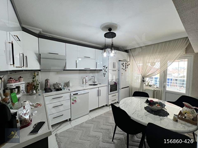 KARAKAYA EMLAKTAN ZAFER MAH 3+1 ARA KAT ASANSÖRLÜ KİRALIK DAİRE