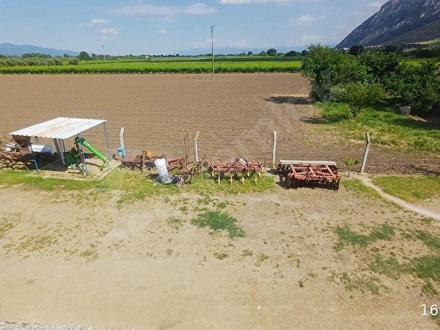 Manisa Aşağıçobanisada satılık çiftlik - Görsel 7