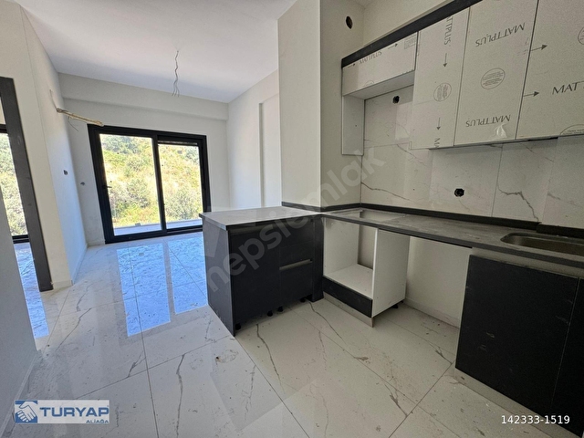 YENİFOÇA DA SİTE İÇERİSİNDE SATILIK 2+1 DAİRE FIRSATI - Görsel 8