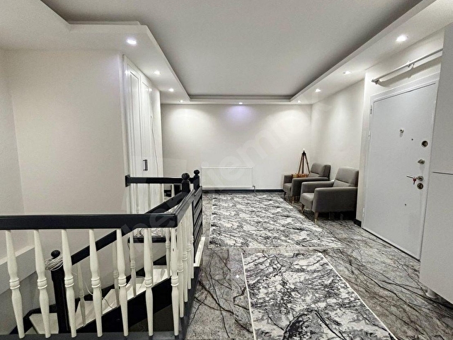 MÜSLÜM EMLAKTAN MERKEZDE 5+2 300 M2 DENİZ MANZARALI LÜKS DUBLEX - Görsel 9