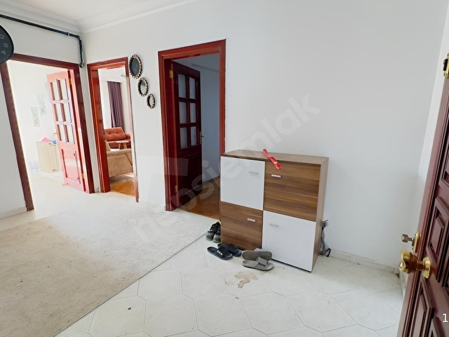 Yalova Merkezde Yatırımlık | Teraslı, Asansörlü | İDOya 2 Dk.. - Görsel 4