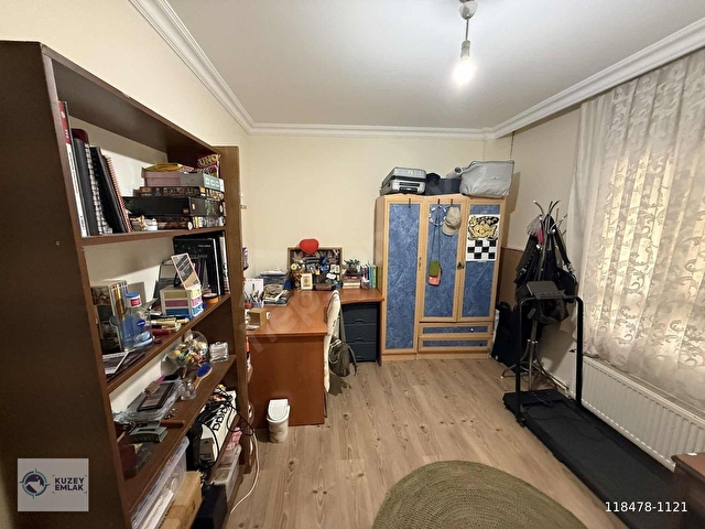 KUZEYDEN KISMİ EŞYALI BAHÇE KAT CADDE YAKINI GENİŞ 3+1 DAİRE - Görsel 8