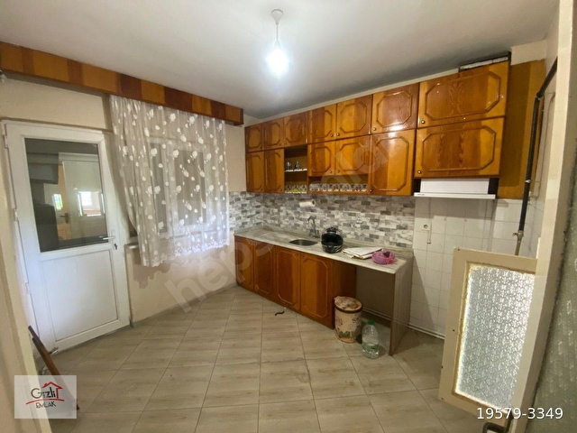 SAHİLDE, DENİZ MANZARALI, OFİS VE DAİREYE UYGUN 1.KAT, 3+1 DAİRE - Görsel 28