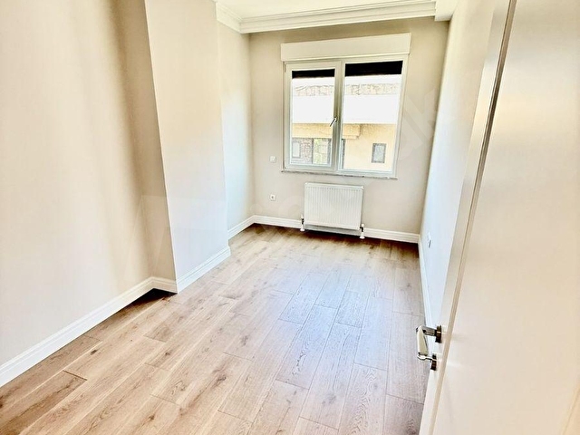 KALAMIŞDA 135m2 3+1 EBEVEYN BANYOLU BALKONLU SIFIR - Görsel 19