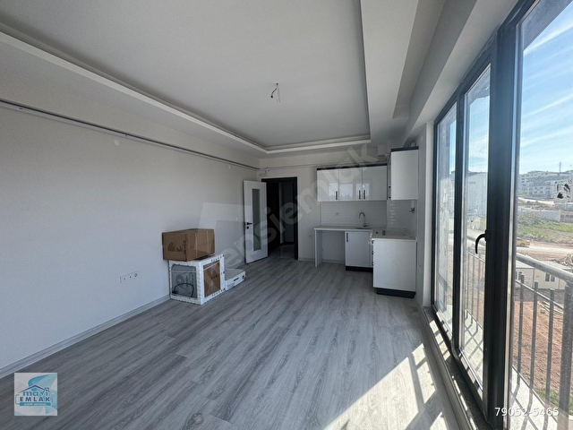 BANDIRMA MAVİ EMLAKTAN YENİ MAH. 1+1 LÜKS SATILIK DAİRE - Görsel 4