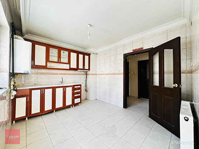 HAZAR EMLAKTAN DİKMEN CADDE YAKINI 3+1 BAĞIMSIZ  SALON KOMBİLİ ARAKAT GÜNEY CEPHE