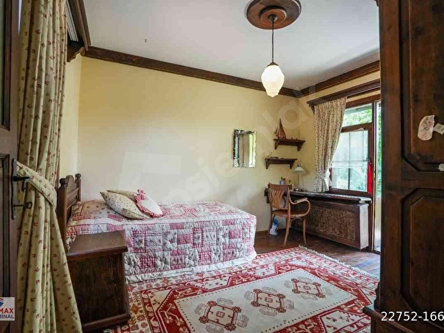 REMAX OYA DOĞAN SAPANCA CEVİZLİ EVLERİ 4+1 SATILIK VİLLA - Görsel 21