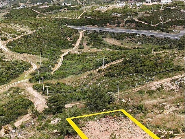 Didim Seyrantepede Bafa Gölü Manzaralı Satılık 585 m2 Arsa