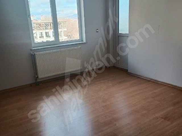 Nehir manzaral,ı huzurlu bir apartman . - Görsel 7