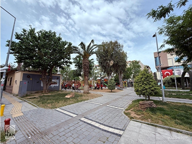 Güzelyalı Parkı İçerisin de  Birinci Kat Köşe Nizam Kiralık Boş Daire - Görsel 24