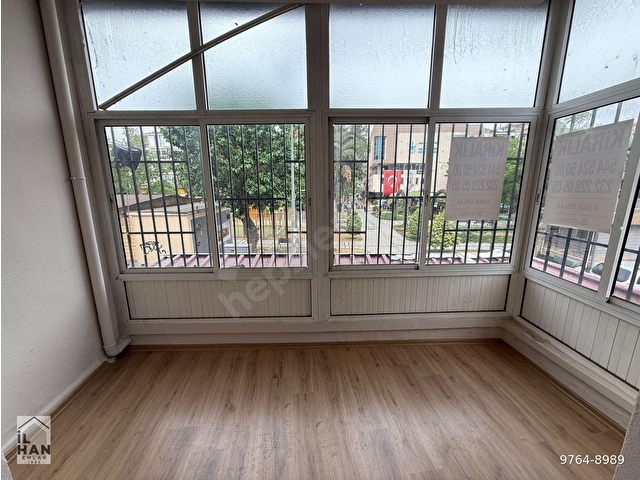 Güzelyalı Parkı İçerisin de  Birinci Kat Köşe Nizam Kiralık Boş Daire - Görsel 15