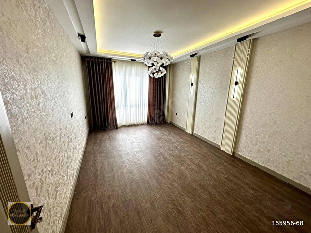 MÜKEMMEL KONUMDA KAPALI OTOPARKLI EBEVYN BANYOLU 2.5+1 DAİRE - Görsel 29