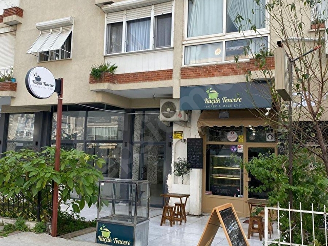 Karşıyaka Bahriye Üçokta Cadde Üzeri Devren Kiralık Meze Evi