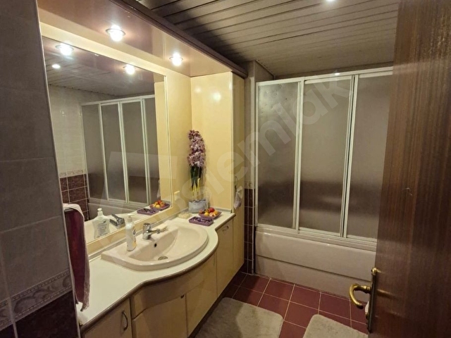 SAHİBİNDEN BİLKENT 3 UFUK SİTESİNDE 4+1 FULL MOBILYALI TEMİZ DAİRE - Görsel 17