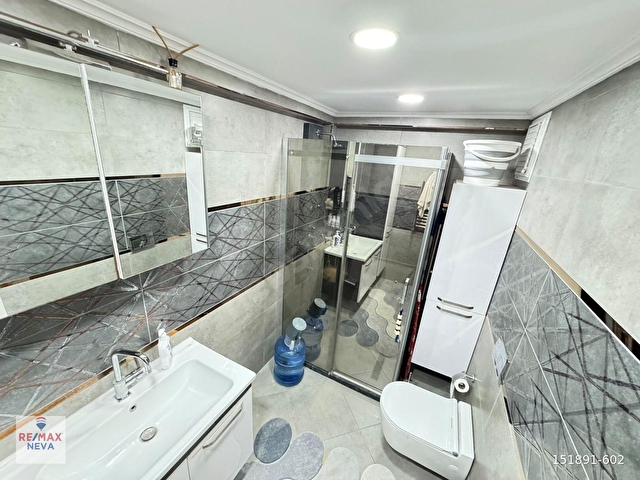 BAHÇELİEVLER ÇOBANÇEŞME MAHALLESİNDE SATILIK 3+1 DAİRE - Görsel 19