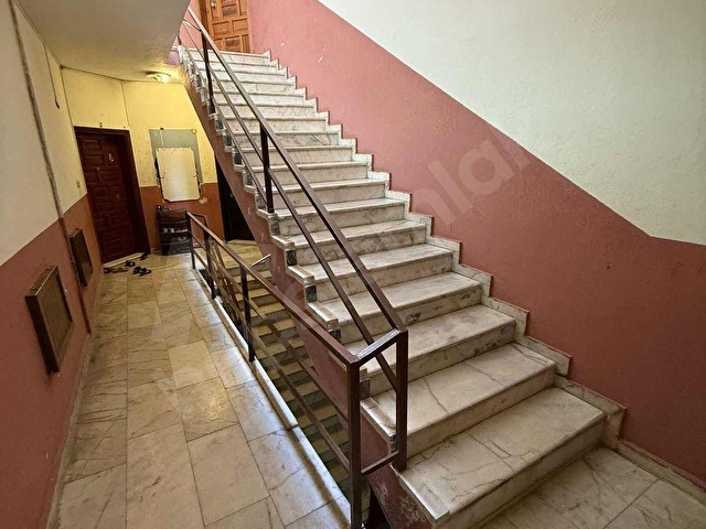 HACET MAHALLESİNDE SATILIK 2+1 AYRİ MUTFAKLİ GÜNEY CEPHE DAİRE - Görsel 12