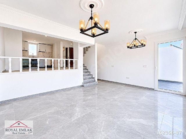 Muğla Güllük Deniz Manzaralı Satılık Müstakil Yazlık - Görsel 4