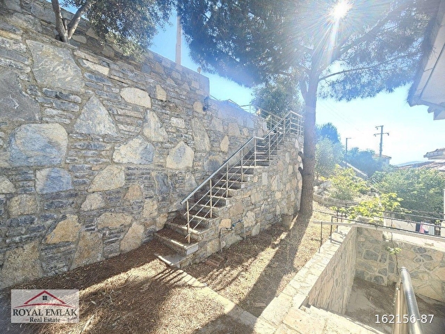 Muğla Güllük Deniz Manzaralı Satılık Müstakil Yazlık - Görsel 28