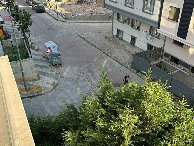 AKELLERDEN GÜNEŞTEPEDE YENİ BİNADA 2.KAT 2+1 90M2 KİRALIK DAİRE