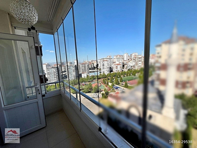 KAYALAR MH. SİTE İÇERİSİNDE MANZARALI YÜKSEK KAT E. BANYOLU 3+1 - Görsel 18