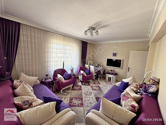 KAYALAR MH. SİTE İÇERİSİNDE MANZARALI YÜKSEK KAT E. BANYOLU 3+1 - Görsel 6