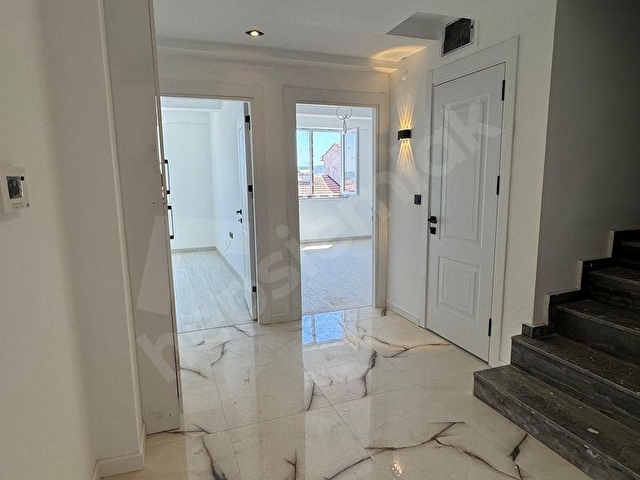 ESTORIADAN GÜNDÜZ ÖKÇÜN YAKINI KULLANIŞLI DUBLEKS 4+1 DAİRE - Görsel 26