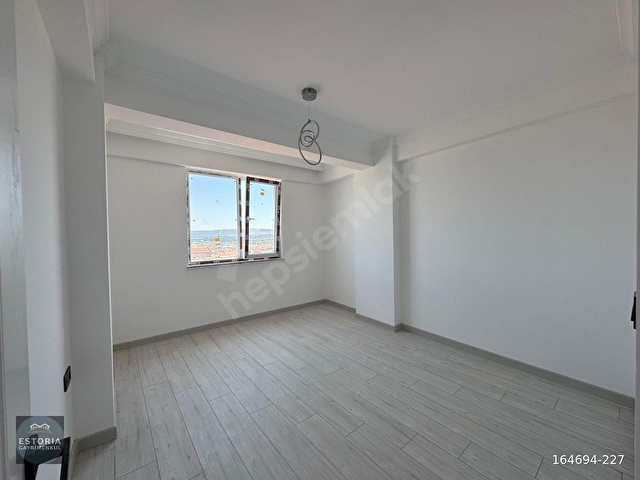 ESTORIADAN GÜNDÜZ ÖKÇÜN YAKINI KULLANIŞLI DUBLEKS 4+1 DAİRE - Görsel 14