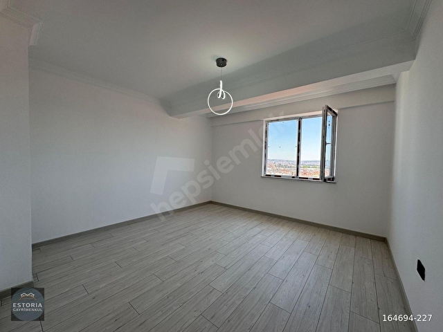 ESTORIADAN GÜNDÜZ ÖKÇÜN YAKINI KULLANIŞLI DUBLEKS 4+1 DAİRE - Görsel 12
