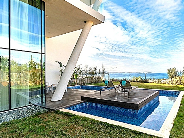 Otel Konseptli Marka Projede Manzaralı Özel Havuzlu 4+1 Villa - Görsel 17