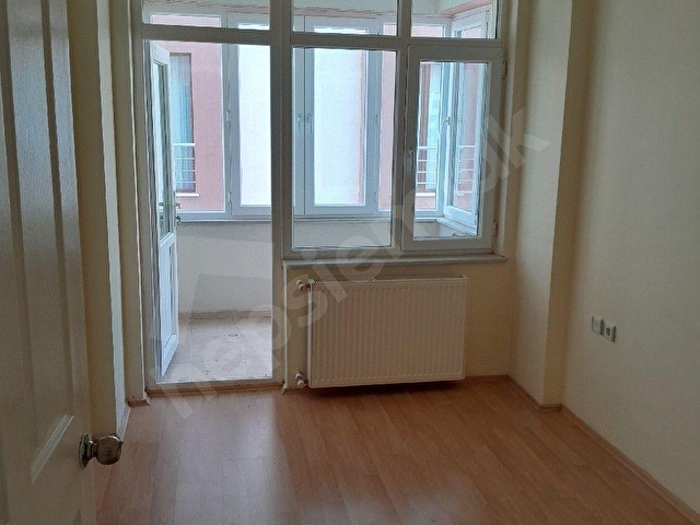 Şükrü paşa mahallesinde kiralık  4 kat 3+1lüks daire çalışana ve memura kiraya verilir. - Görsel 2