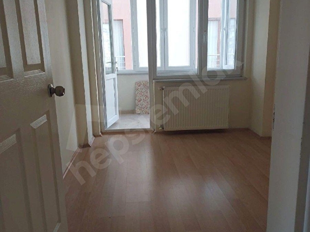 Şükrü paşa mahallesinde kiralık  4 kat 3+1lüks daire çalışana ve memura kiraya verilir. - Görsel 12