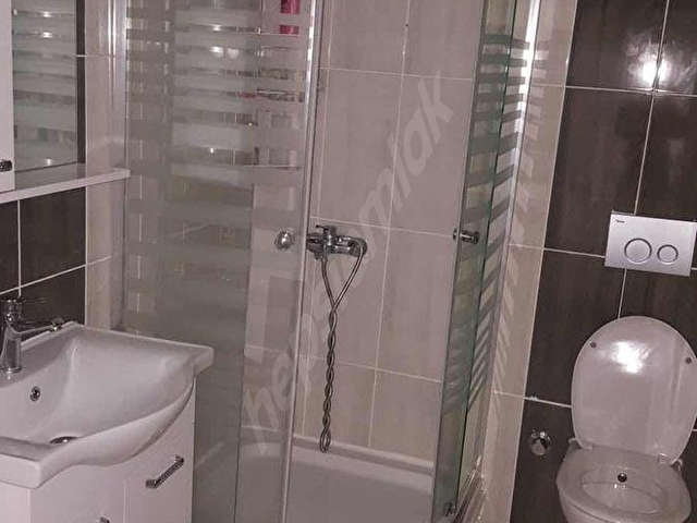 ASSOSTAN MERKEZİ KONUM DA FIRSAT GENİŞ 2+1 DAİRE - Görsel 2