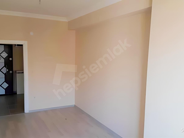 ASSOSTAN MERKEZİ KONUM DA FIRSAT GENİŞ 2+1 DAİRE - Görsel 11