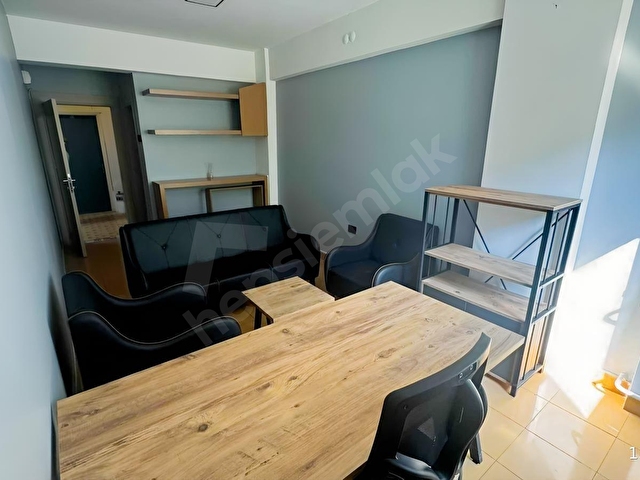 DOKTORLAR CADDESİNDE EŞYALI KİRALIK OFİS - Görsel 19