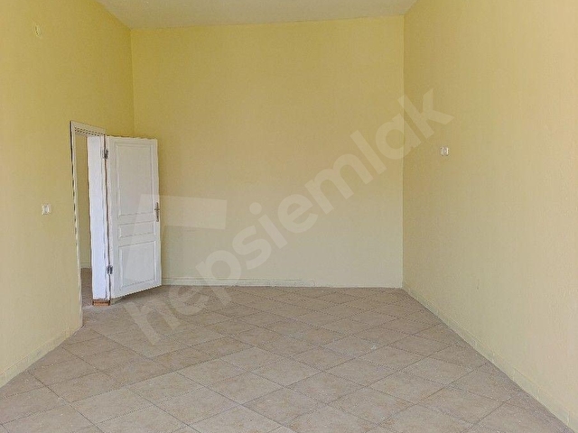 ŞEHİR MERKEZİNDE ŞEHİT KAMİL OKULUNUN KARŞISINDA 130M2 KİRALIK OFİS - Görsel 10