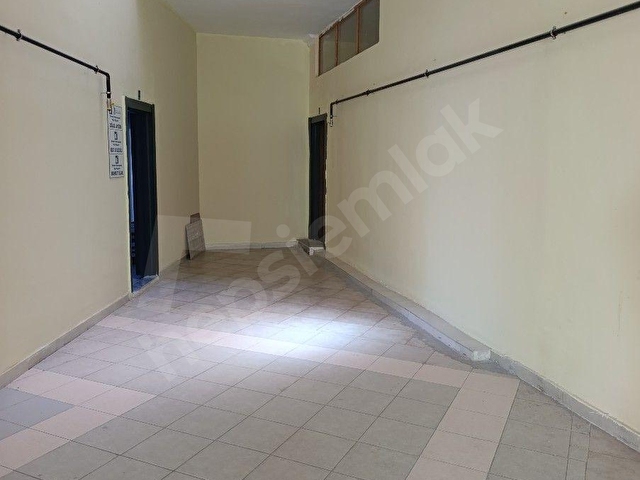 ŞEHİR MERKEZİNDE ŞEHİT KAMİL OKULUNUN KARŞISINDA 130M2 KİRALIK OFİS - Görsel 24