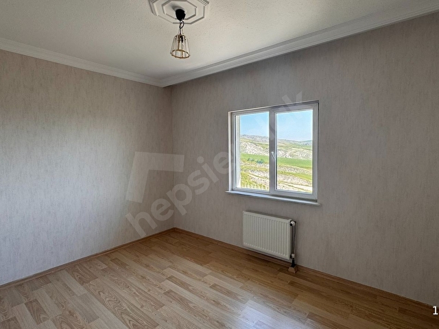 Yapracıkta Satılık 3+1 Daire: Yatay Mimari, Site İçinde, 115m² - Görsel 26