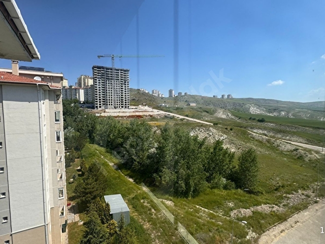 Yapracıkta Satılık 3+1 Daire: Yatay Mimari, Site İçinde, 115m² - Görsel 9