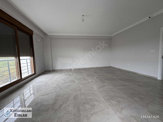 Ayvalık Özkayaoğulları Emlak 150 evler mh kiralık 3+1 daire - Görsel 17