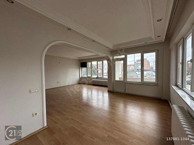 C21 LOCADAN ATATÜRK MAHALLESİNDE MERKEZİ KONUM 2+1 DAİRE - Görsel 10