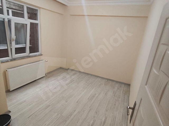 GÖRGÜLÜ EMLAKTAN SATILIK 3+0Açık mutfak Daire sarıcalı - Görsel 9