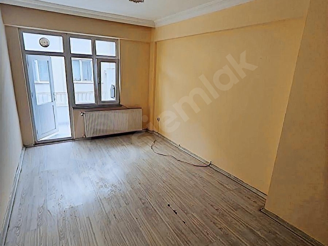 GÖRGÜLÜ EMLAKTAN SATILIK 3+0Açık mutfak Daire sarıcalı - Görsel 16