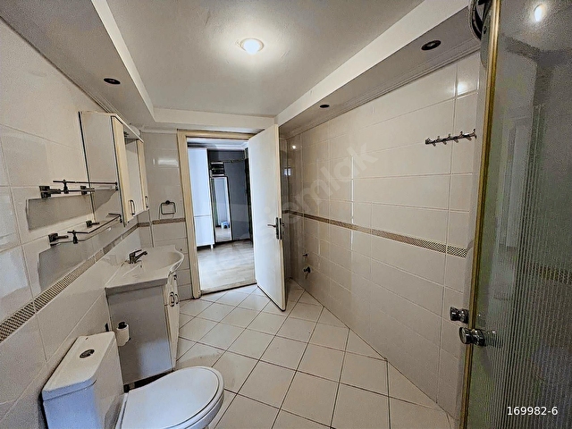 SIĞACIK MERKEZDE ECE MİRA SİTESİNDE KİRALIK 1+1 ARA KAT DAİRE - Görsel 10