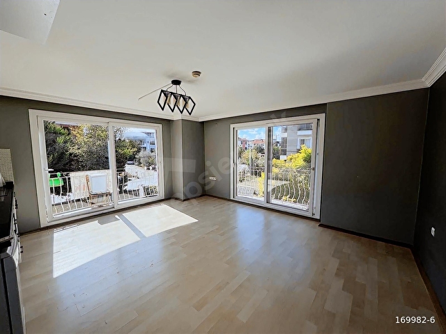 SIĞACIK MERKEZDE ECE MİRA SİTESİNDE KİRALIK 1+1 ARA KAT DAİRE - Görsel 12
