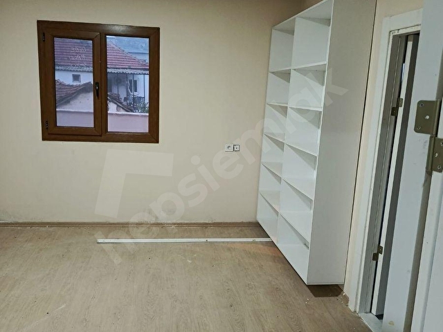 İZMİR TORBALI GOLD EMLAKTAN SATILIK BAKIMLI KÖY EVİ - Görsel 14